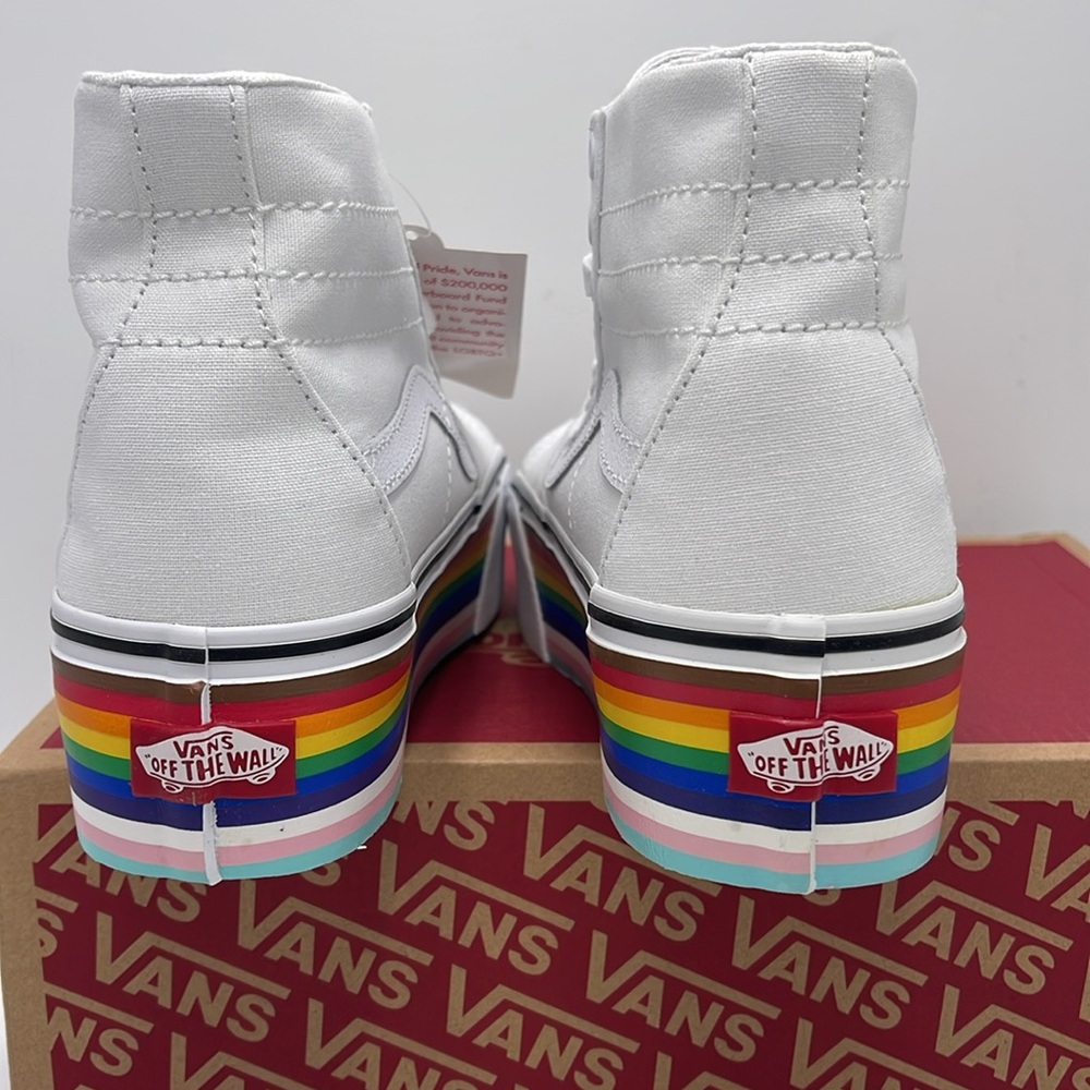 Vans WMNS Sk8-Hi Tapered Pride Rainbow Platform Sneakers
VN0A7Q5PRNC - Picture 13 of 16